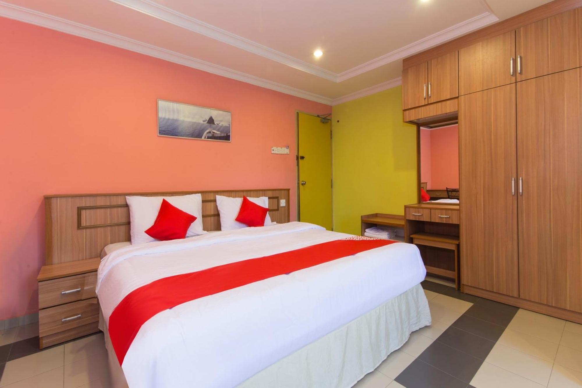 Oyo 746 Hotel Comfort Ipoh Buitenkant foto