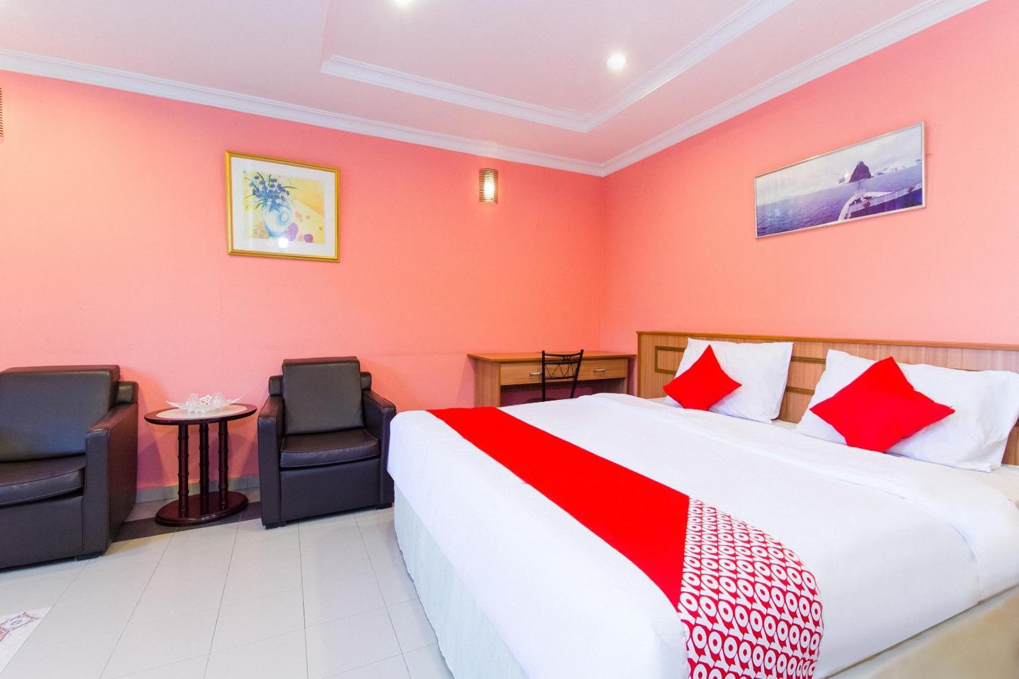 Oyo 746 Hotel Comfort Ipoh Buitenkant foto