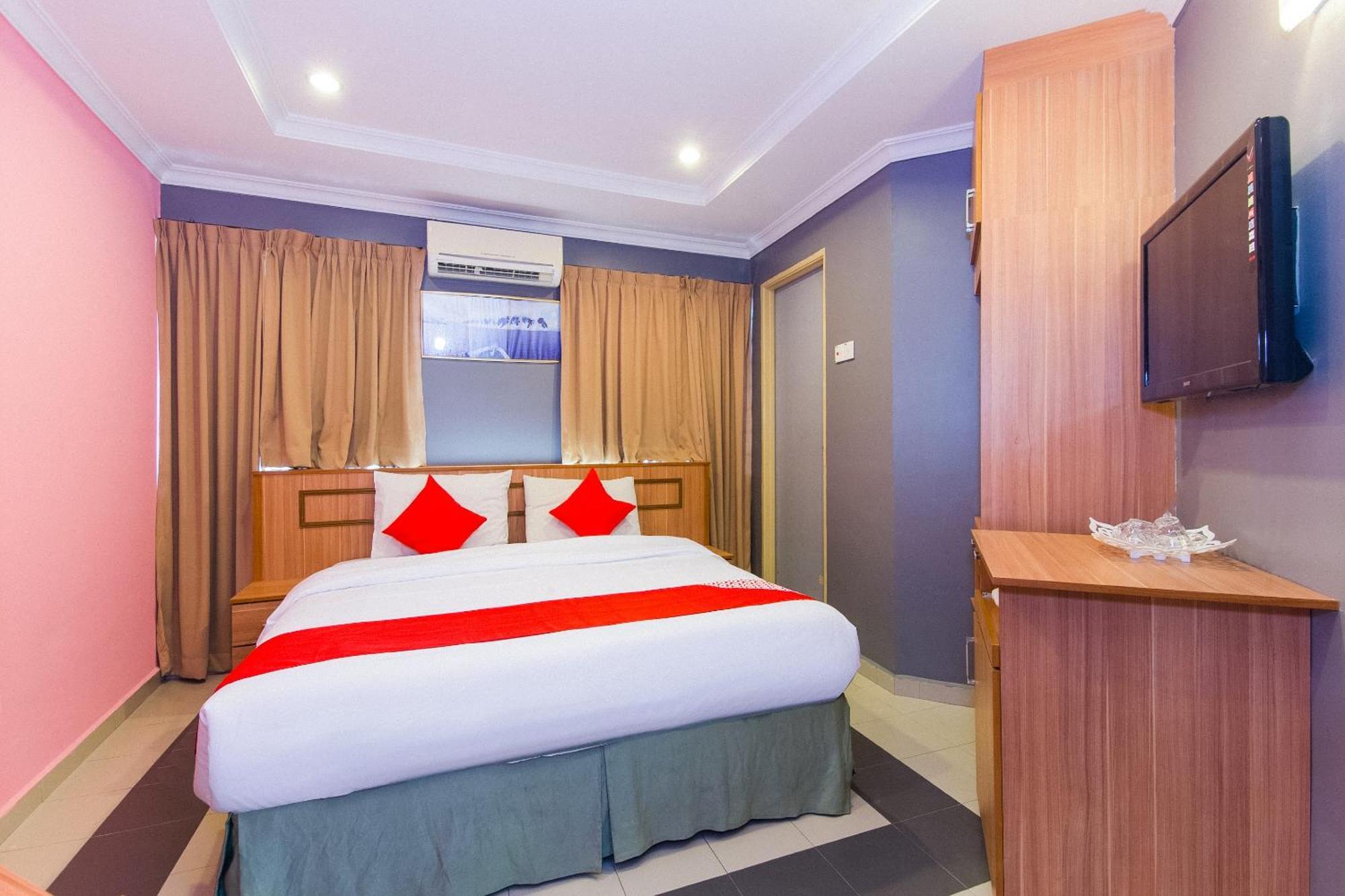 Oyo 746 Hotel Comfort Ipoh Buitenkant foto