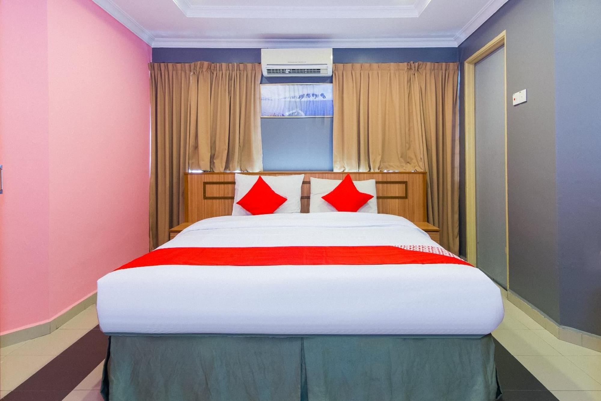 Oyo 746 Hotel Comfort Ipoh Buitenkant foto