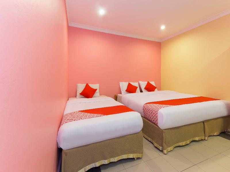 Oyo 746 Hotel Comfort Ipoh Buitenkant foto